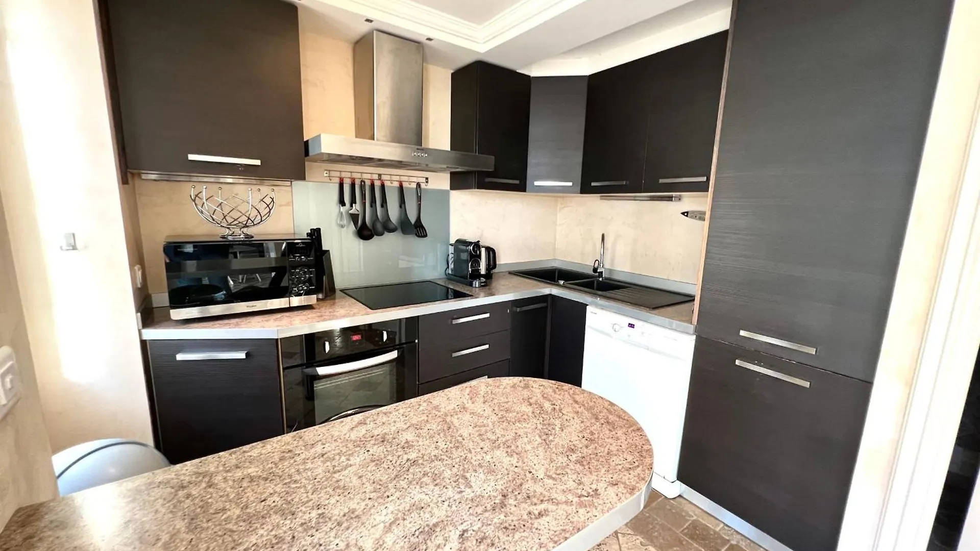 Golfe Juan - Villa 4 People - Sea View - Garden Vallauris