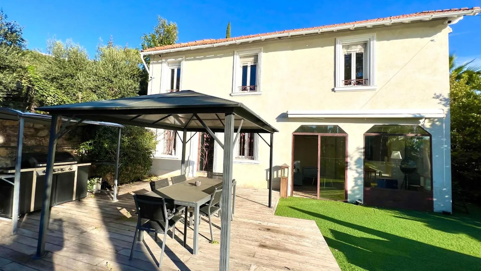 Golfe Juan - Villa 4 People - Sea View - Garden Vallauris